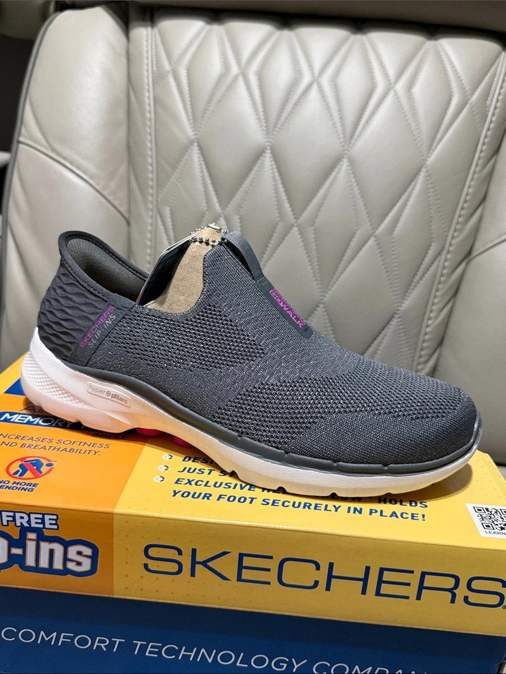 Skechers Womens Slip-On Knit Sneaker in Charcoalwith White Sole and Pink Accents